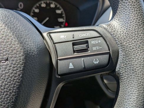 Used 2023 Honda HR-V LX image 15