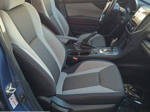 Used 2019 Subaru Crosstrek 2.0i Premium AWD/4WD image 18