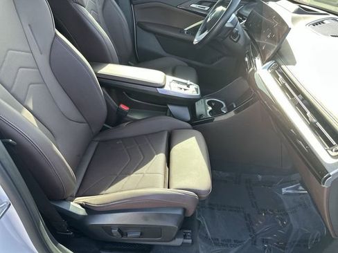 Used 2024 BMW X1 xDrive28i w/ Technology Package image 28