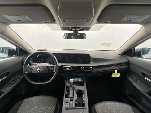 New 2026 Nissan Sentra SV FWD image 9