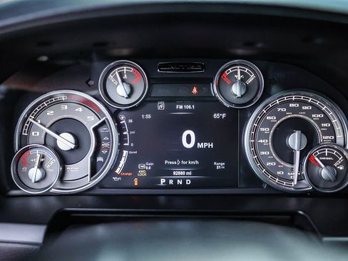 Used 2017 RAM 2500 Limited image 32