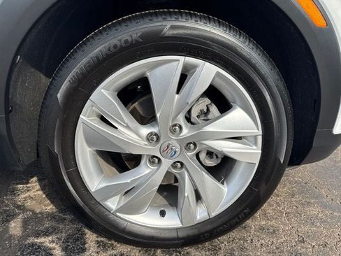 Used 2025 Buick Encore GX Preferred w/ Comfort Package FWD image 30