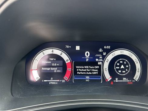 Used 2024 Toyota Grand Highlander AWD image 15