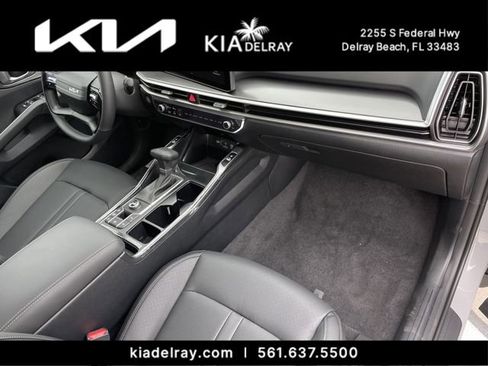 New 2026 Kia Sorento S image 10