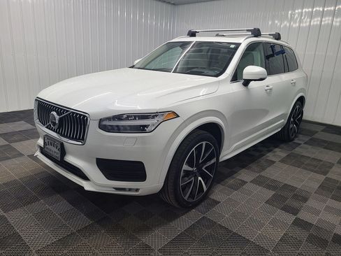 Used 2022 Volvo XC90 T6 Momentum w/ Advanced Package AWD/4WD image 7