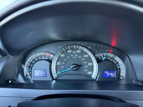 Used 2012 Toyota Camry SE image 30