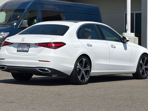 Used 2022 Mercedes-Benz C 300 Sedan image 2
