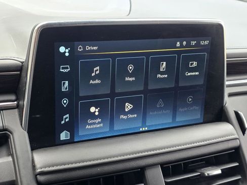 Used 2023 Chevrolet Suburban LT w/ Luxury Package image 30