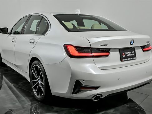 Used 2020 BMW 330i xDrive Sedan w/ Convenience Package AWD/4WD image 7