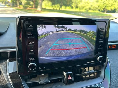 Used 2022 Toyota Corolla LE FWD image 25
