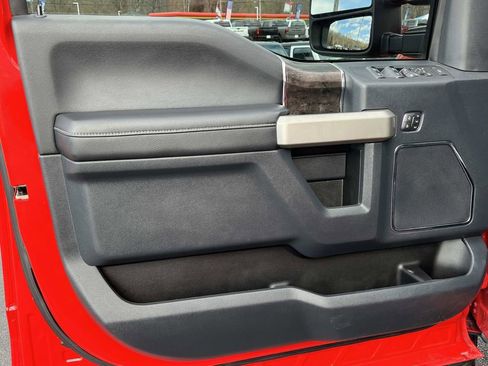 Used 2022 Ford F250 Lariat w/ Lariat Ultimate Package image 25