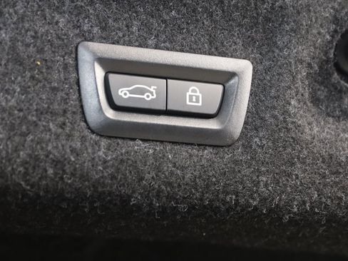 Used 2021 BMW M4 Coupe w/ Executive Package image 74