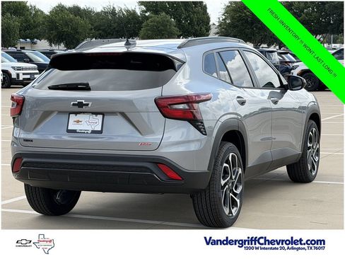 New 2026 Chevrolet Trax RS w/ Driver Confidence Package FWD image 4
