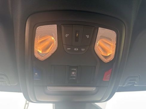 Used 2025 RAM 1500 Tradesman AWD/4WD image 24