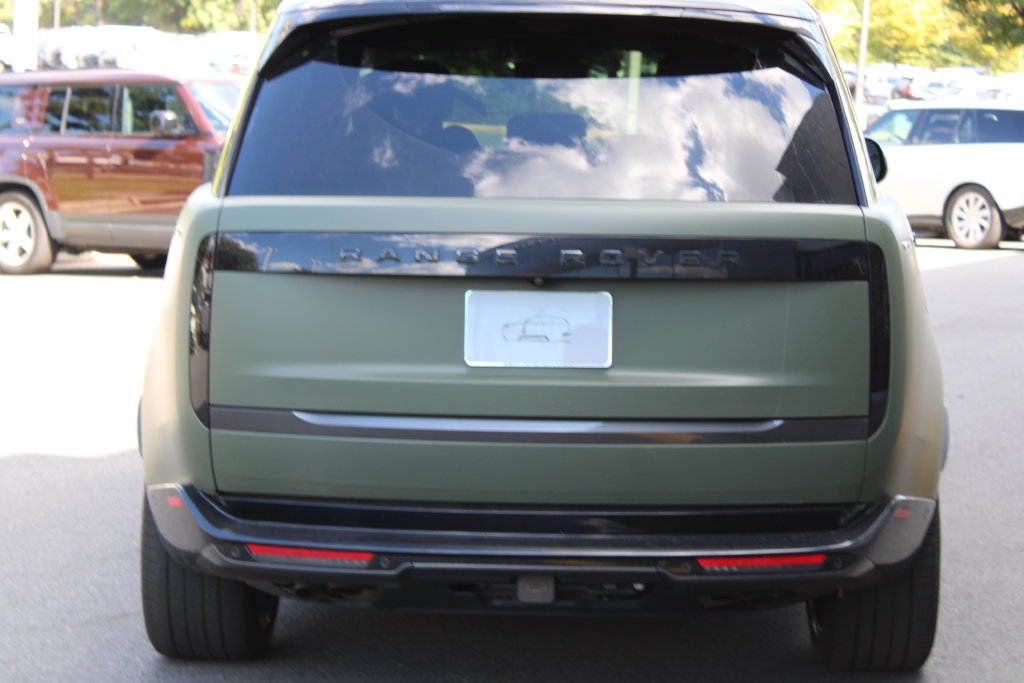 Used 2025 Land Rover Range Rover SE AWD/4WD image 4