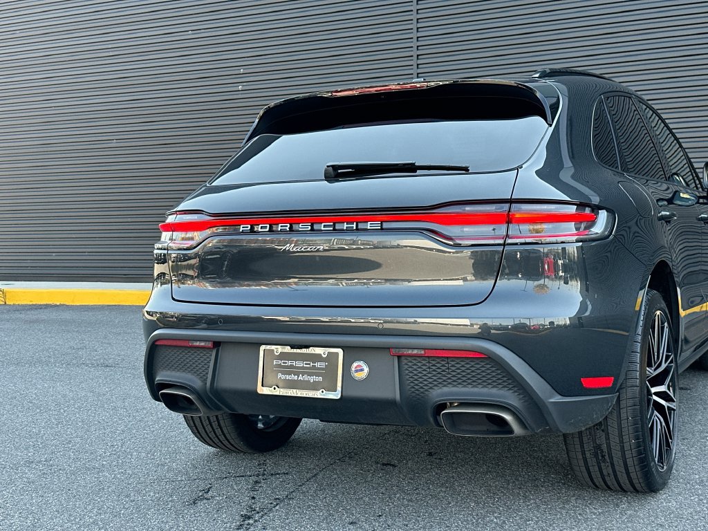 Certified 2026 Porsche Macan AWD/4WD image 34