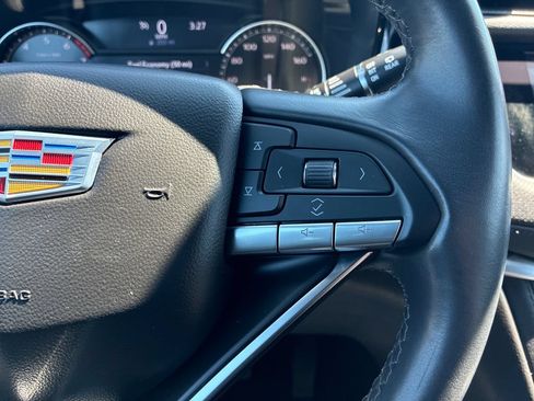 Used 2024 Cadillac XT6 Luxury w/ LPO, Floor Liner Package AWD/4WD image 25