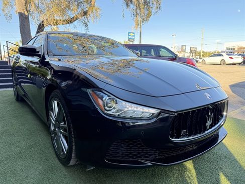 Used 2017 Maserati Ghibli image 3