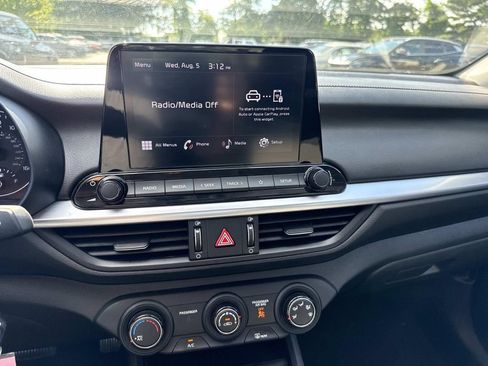 Used 2023 Kia Forte LXS FWD image 19