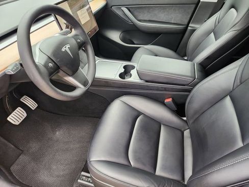 Used 2021 Tesla Model Y Performance AWD/4WD image 4