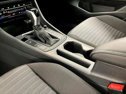Used 2026 Volkswagen Jetta S FWD image 19