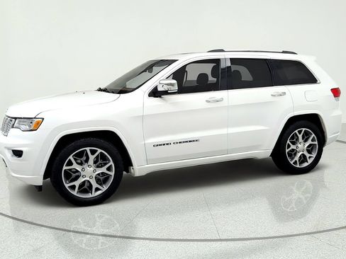 Used 2021 Jeep Grand Cherokee Overland AWD/4WD image 2
