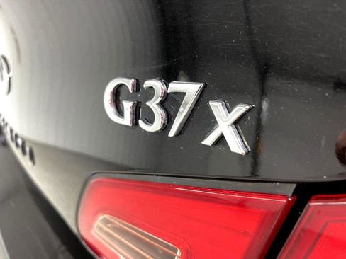 Used 2013 INFINITI G37 x Sedan w/ Premium Pkg image 30