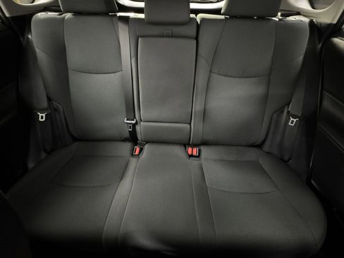 Used 2025 Toyota RAV4 LE AWD/4WD image 15