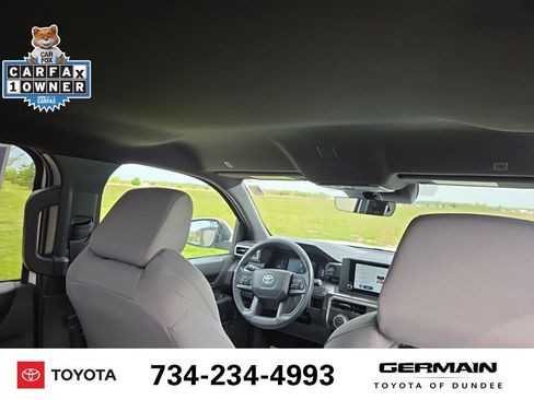 Used 2024 Toyota Tacoma SR5 AWD/4WD image 17