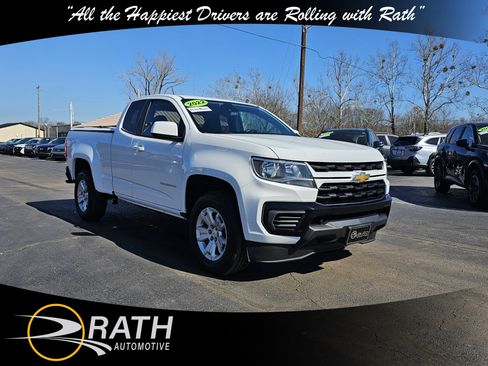 Used 2022 Chevrolet Colorado LT w/ Fleet Safety Package image 4