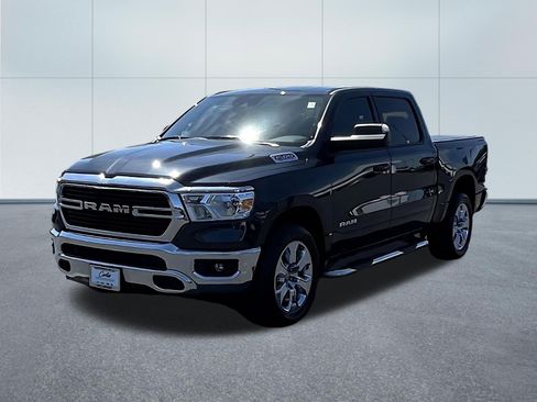 Used 2021 RAM 1500 Big Horn AWD/4WD image 3