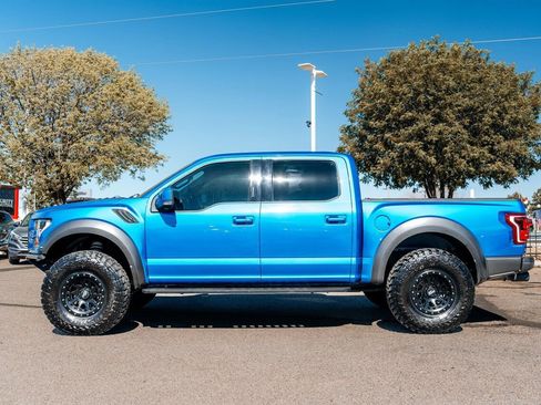 Used 2019 Ford F150 Raptor w/ Equipment Group 802A Luxury image 4