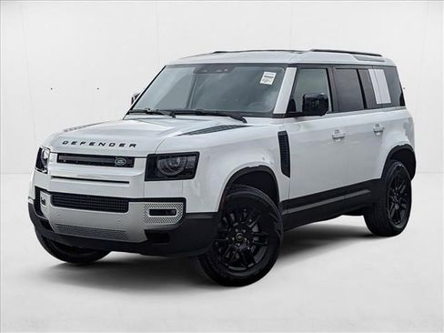 New 2025 Land Rover Defender 110 S image 1