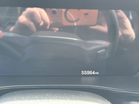 Used 2023 Chevrolet Colorado Z71 w/ Z71 Convenience Package 2 image 16