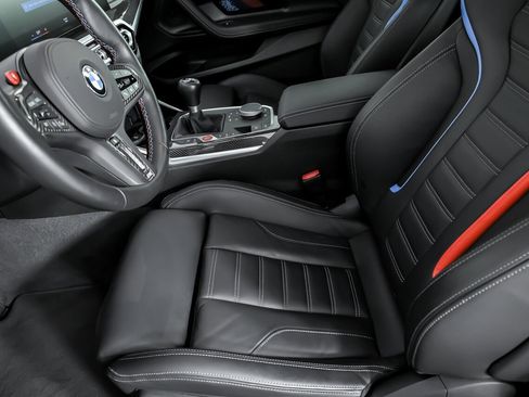 Used 2024 BMW M2 w/ Lighting Package image 22