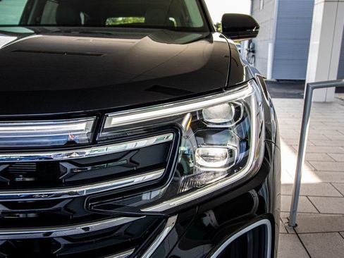 New 2026 Volkswagen Atlas SE image 10