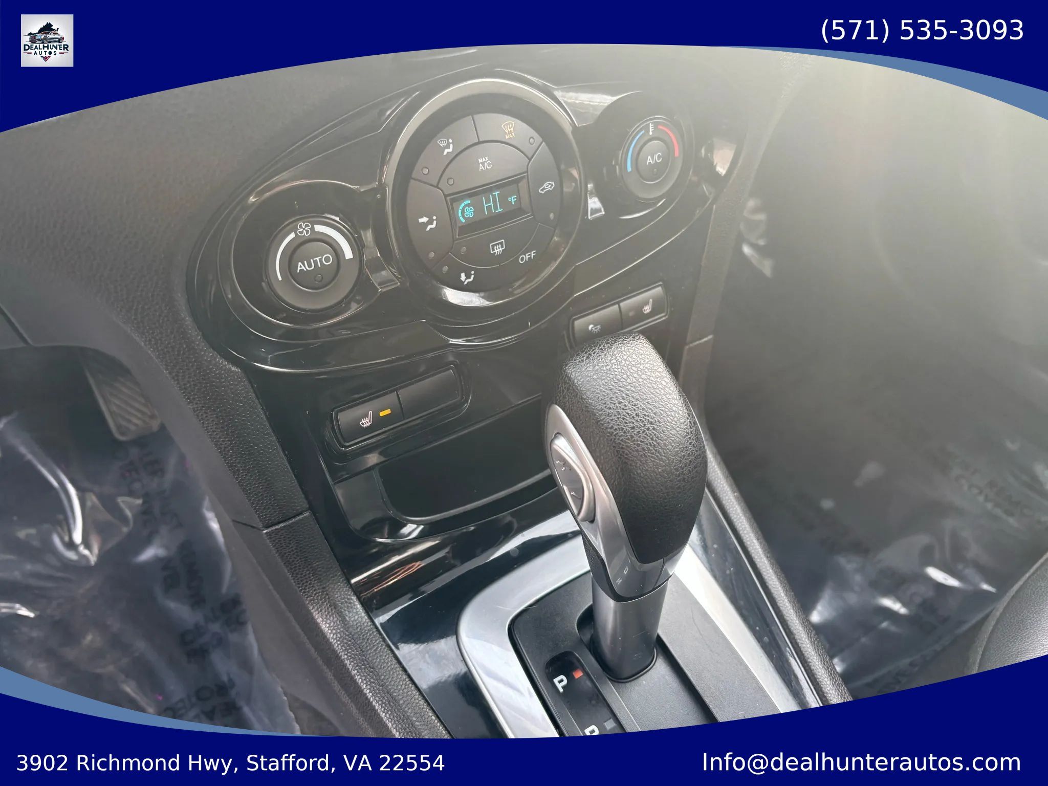 Used 2016 Ford Fiesta Titanium FWD image 25