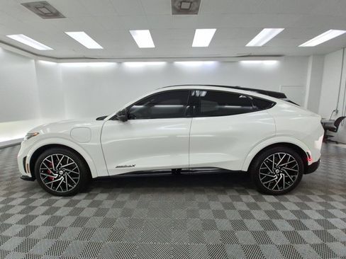 Used 2022 Ford Mustang Mach-E GT w/ GT Performance Edition AWD/4WD image 9