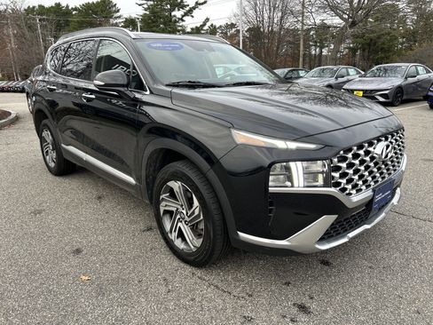 Certified 2023 Hyundai Santa Fe SEL w/ Premium Package image 3