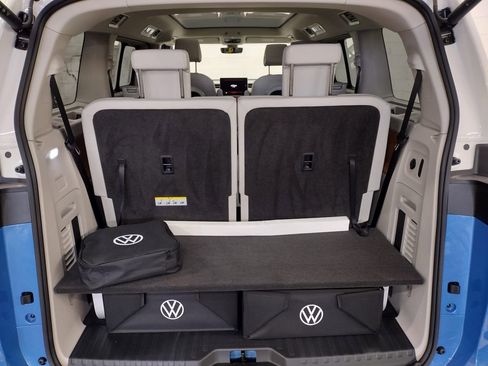 New 2025 Volkswagen ID. Buzz 1st Edition image 14