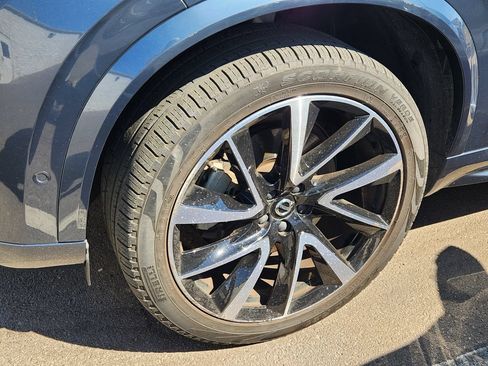 Used 2023 Volvo XC90 B6 Plus w/ Protection Package Premier AWD/4WD image 7