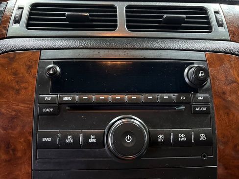 Used 2007 Chevrolet Avalanche LTZ w/ LTZ Preferred Equipment Group image 23