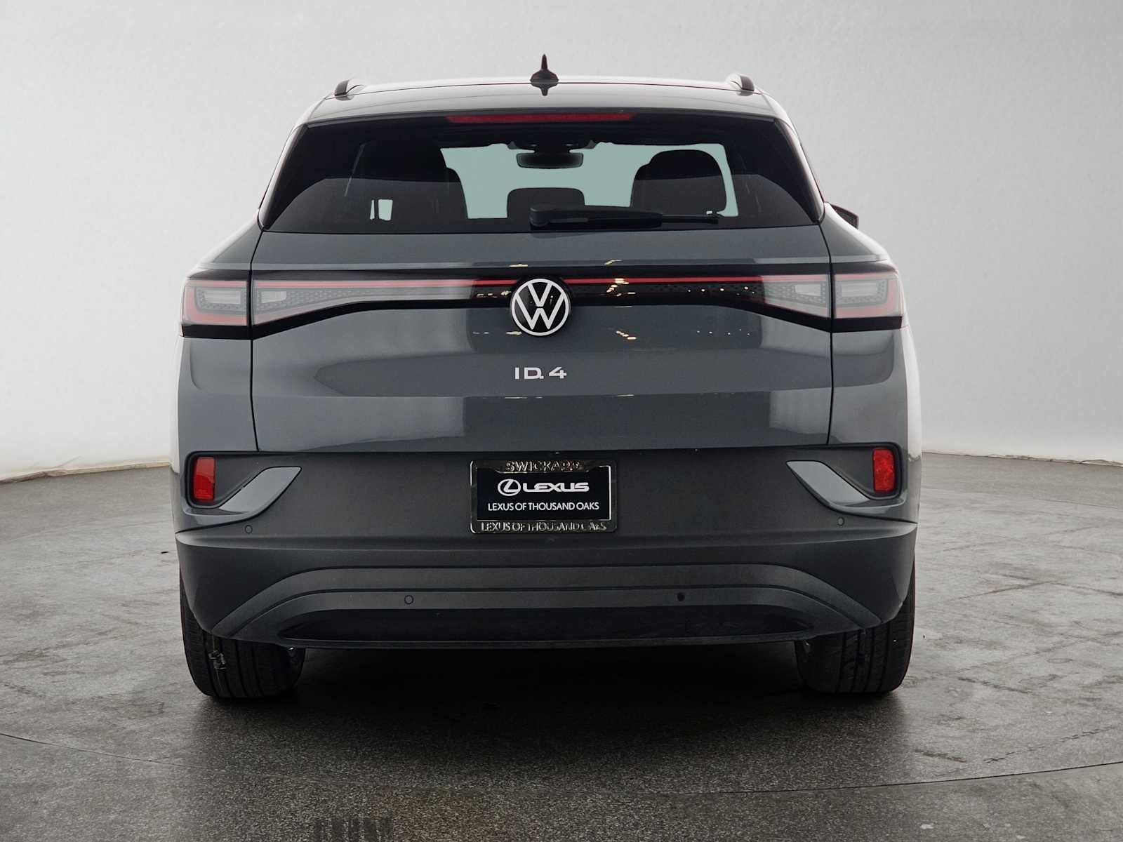 Used 2024 Volkswagen ID.4 2WD image 4