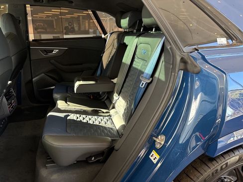 New 2026 Audi RS Q8 performance image 14