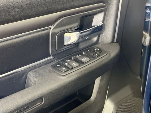 Used 2021 RAM 1500 Classic Warlock AWD/4WD image 17