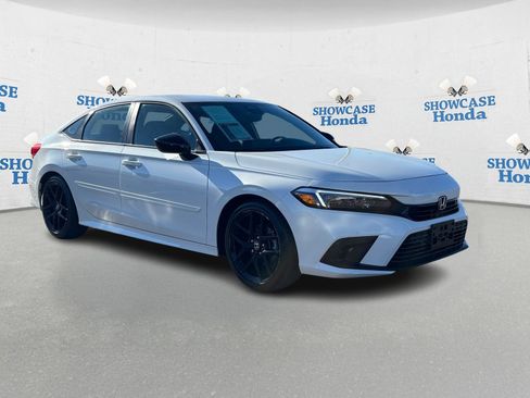 Used 2022 Honda Civic Sport image 10