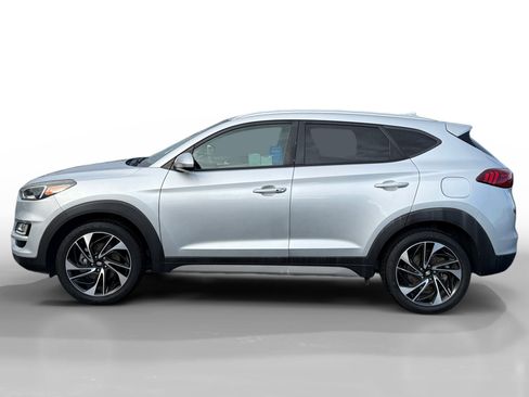 Used 2019 Hyundai Tucson Sport image 2