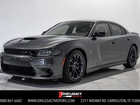Used 2023 Dodge Charger Scat Pack image 1