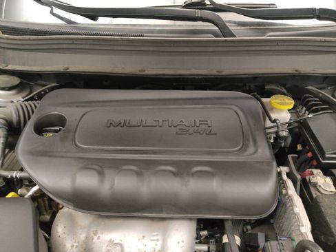 Used 2020 Jeep Cherokee Latitude AWD/4WD image 30