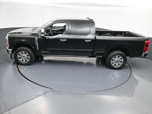 Used 2024 Ford F250 Lariat w/ Lariat Ultimate Package image 31
